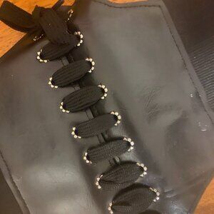 Black Halter Corset Size Range L Pre-Owned Fair Condition